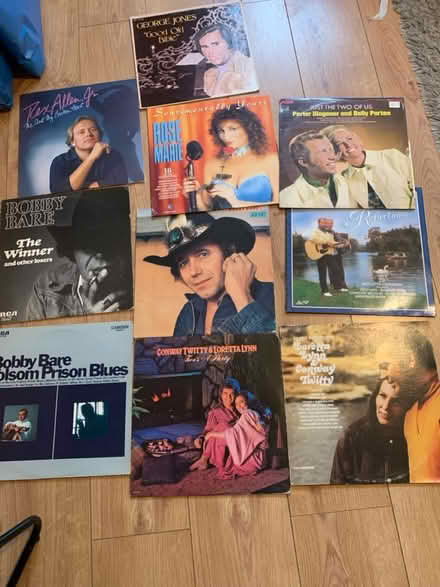Photo of free 20 country music lp (Tw118uj) #1