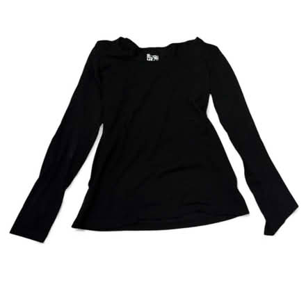 Photo of free 32 Degrees Heat Woman’s Top (Brooklyn Storage) #1