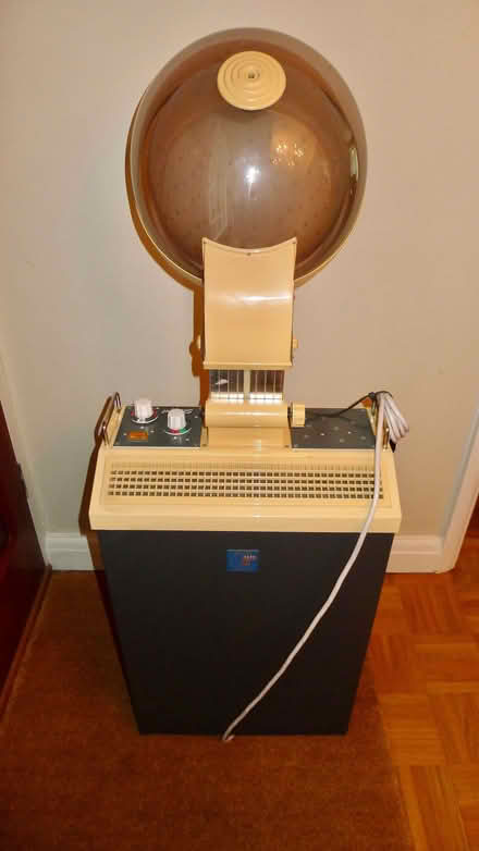 Photo of free 'Salon' Star Jet home hairdryer (Marlow SL7) #4