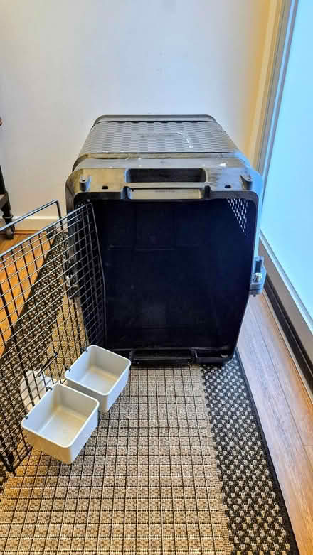 Photo of free Pet Carrier Crate with Bowls (North Melbourne) #2
