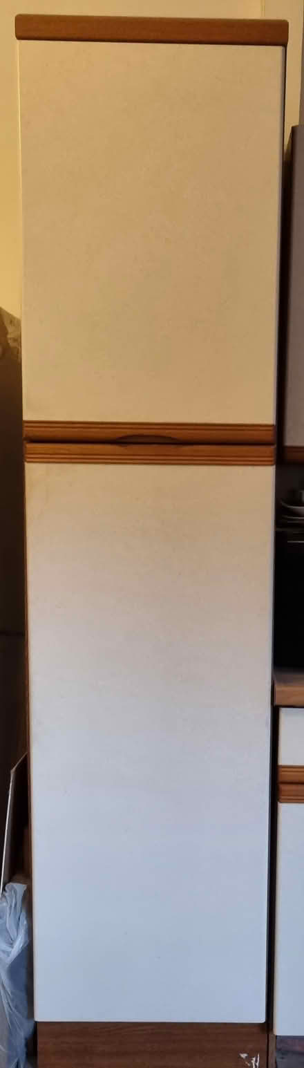 Photo of free Complete kitchen, base & wall units, larder unit, worktop & sink unit with tap(leaks a bit as it needs a new washer, doesn't drips) (Lampton TW3) #4