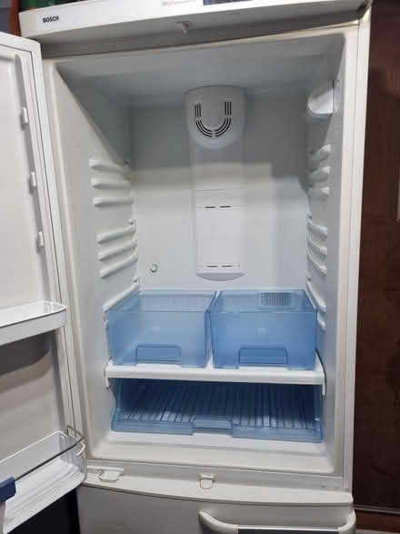 Photo of free Bosch Fridge Freezer (Ferndown bh22) #4