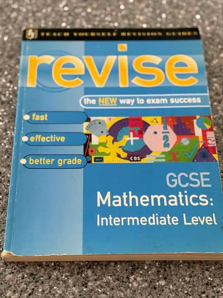 Photo of free GCSE Mathematics Revision Book (BH22 8) #1