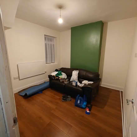 Photo of free Brown leather sofa (Plaistow Newham E13) #1