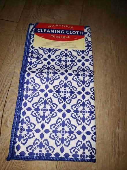 Photo of free Reusable microfiber cleaning cloth (St.Louis Park) #1