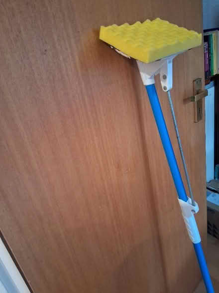 Photo of free Squeeze sponge mop (Northcourt OX14) #1