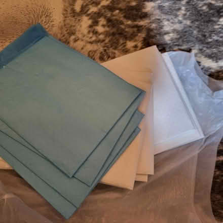 Photo of free 11 large bed / puppy pads (Oaklands nr Welwyn AL6) #1