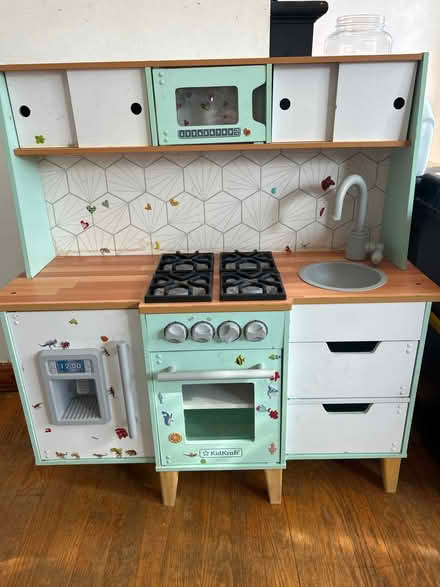 Photo of free Play Kitchen (Harmans) #1