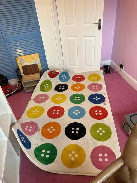 Photo of free Button rug (Bletchley MK3) #1