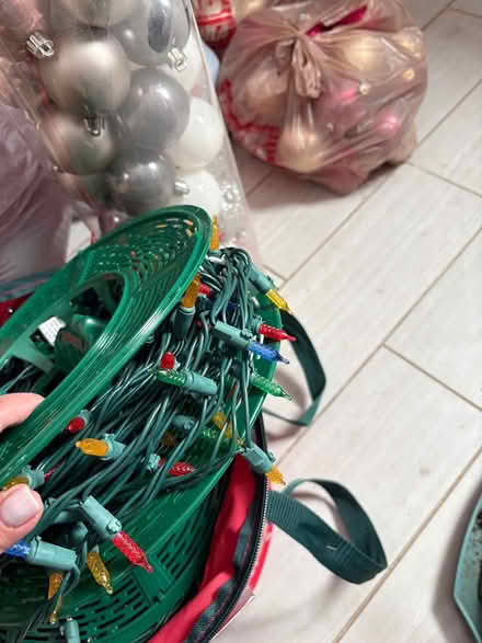 Photo of free Christmas decorations (Southwest plaza mall) #4