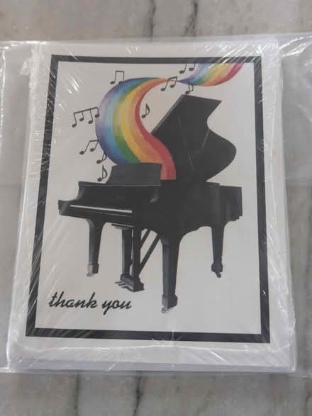 Photo of free Piano thank you cards (94040) #1