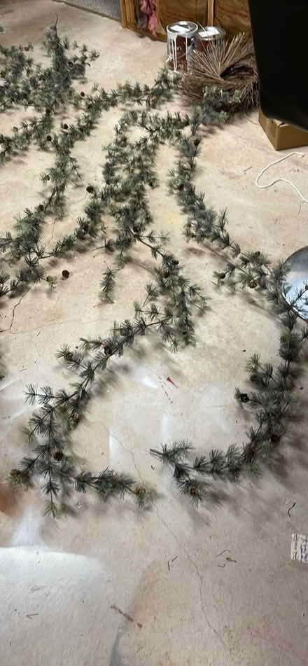 Photo of free Garland artificial Smokey mountain (Hatfield Pa) #1