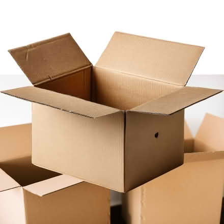 Photo of Medium Size Boxes for moving (Malvern WR14) #1