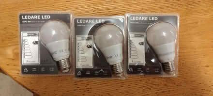Photo of free 3 LED light bulbs (The Sands DH1) #1