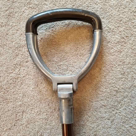 Photo of free Shooting stick / seat (CB4 3) #1