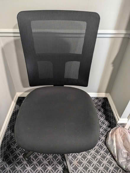 Photo of free Office chair (Temple EC4A) #1