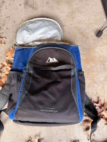 Photo of free Soft sided backpack cooler (South Hingham near route 3) #1