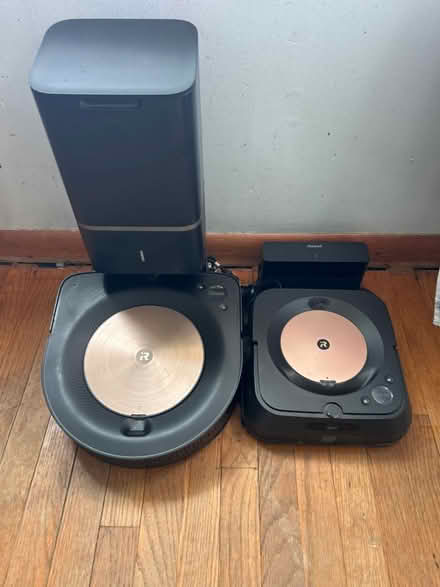 Photo of free iRobot Roomba Vacuum & Mop (Harmans) #1
