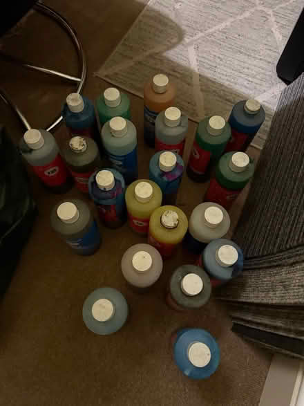 Photo of free A huge bundle Used pro satin shoe dyes (GU14) #2