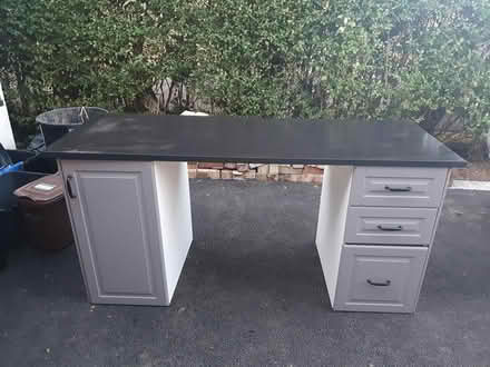 Photo of free Desk (SO41 Milford on sea) #1