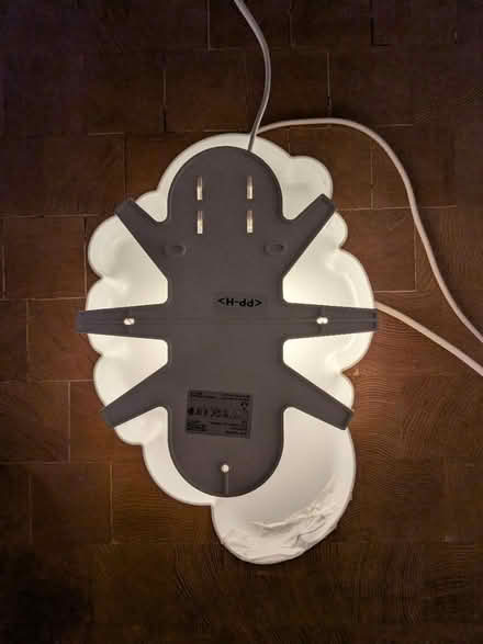 Photo of free IKEA Drömsyn cloud light (Preston PR2) #2