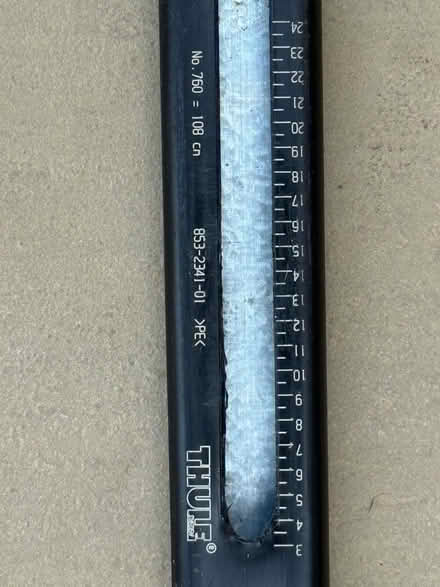 Photo of free Thule 760 roof rack bars (Lower Earley RG6) #2