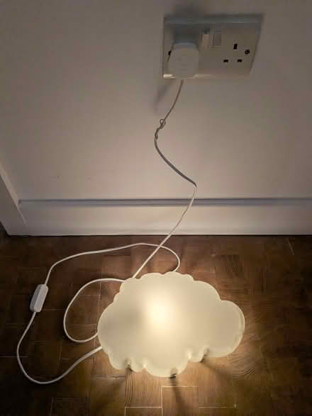 Photo of free IKEA Drömsyn cloud light (Preston PR2) #1