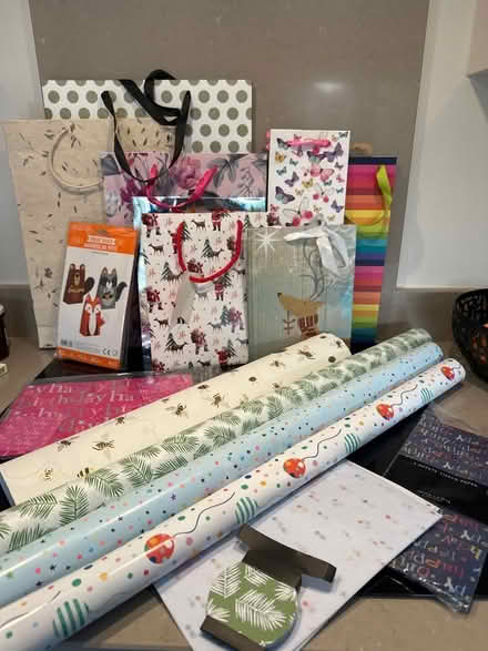Photo of free Selection of gift bags, gift wrap and tags (Woodford SK7) #1