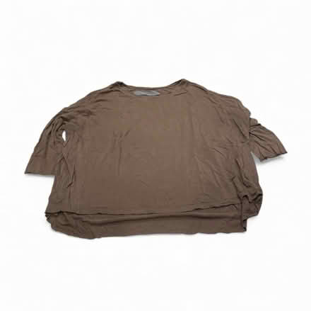 Photo of free Miquel Allegra Woman’s Top (Brooklyn Storage) #1