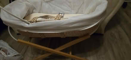 Photo of free Moses basket (Midway) #1