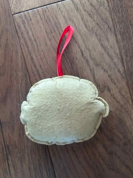 Photo of free Burger Xmas decoration (MK7, Wavendon Gate) #2