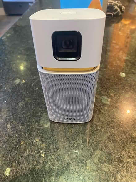 Photo of free BENQ projector (Cyncoed CF23) #1