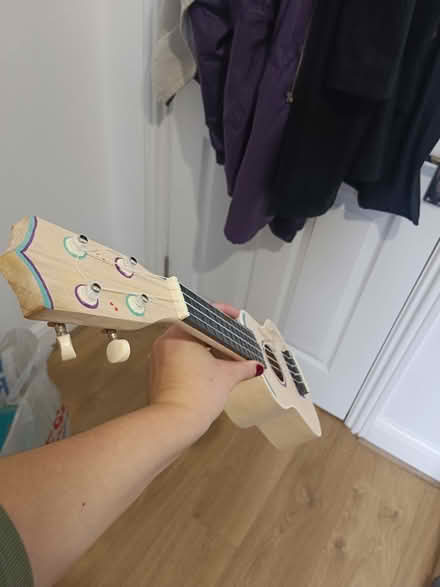 Photo of free Ukelele (Lye Valley OX3) #4