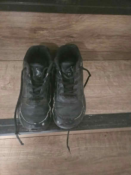 Photo of free Size 1 shoes (Oxford OX4) #1