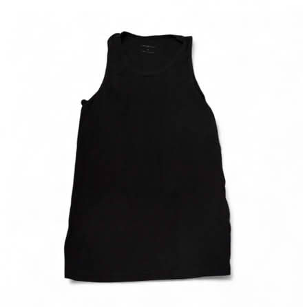 Photo of free Primark Woman’s Top #3 (Brooklyn Storage) #1