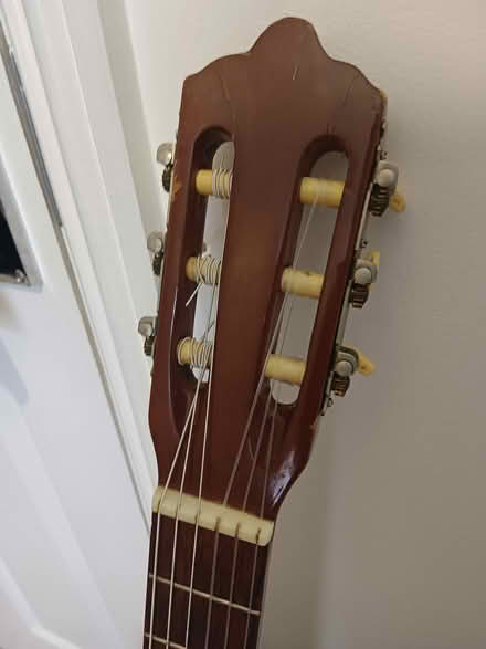 Photo of free Old guitar (Lye Valley OX3) #3