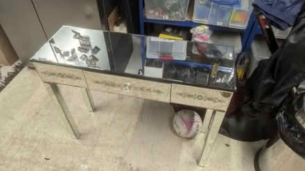 Photo of free mirror vanity table (TN4) #1
