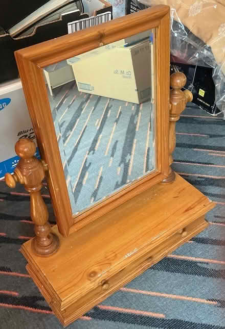 Photo of free Pine dressing table mirror (BN27) #3