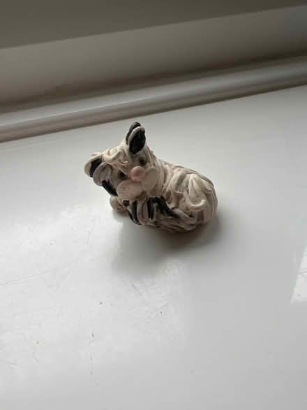 Photo of free Little dog ornament (Stretford Motorway Estate M32) #1