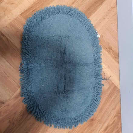 Photo of free Bath mat (Rotherhithe SE16) #1