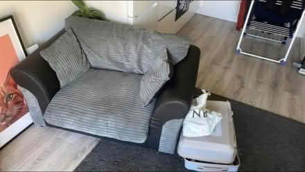 Photo of free sofa (allestree DE222tt) #1