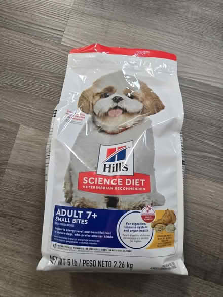 Photo of free Hill's Adult 7+ dog food (Burtonsville) #1