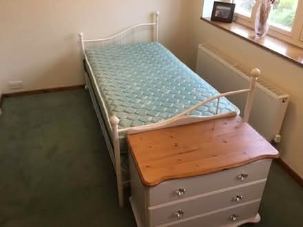 Photo of free Single trundle bed (Leafield OX29) #3