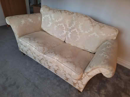 Photo of free Sofa (Whitegrove RG42) #2