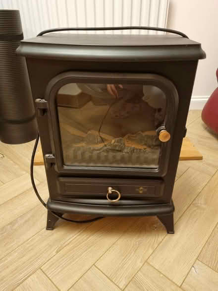 Photo of free Electric fire place (GU1) #1
