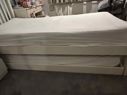 Photo of free M&S pretty white single trundle bed with two mattresses (Winchmore Hill N21) #2