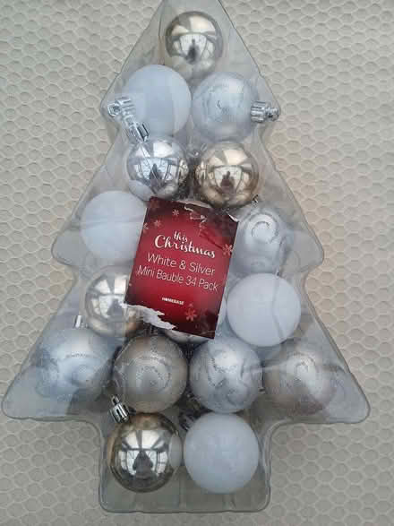 Photo of free White & silver mini baubles (Wallisdown BH12) #1