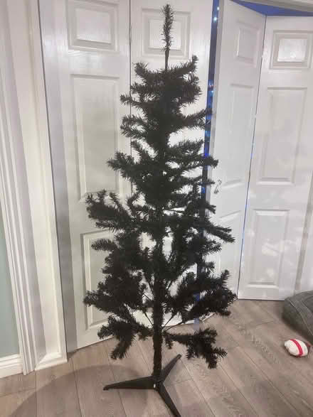 Photo of free Artificial Christmas Tree (Rayleigh SS6) #1