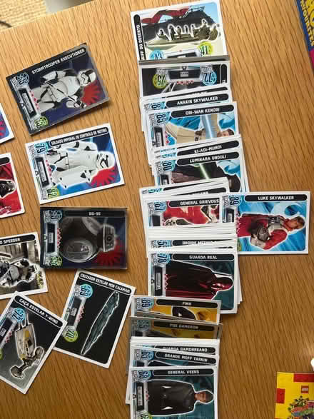 Photo of free Start wars cards (text Portuguese) (West acton - W3) #1