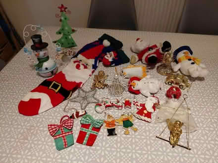 Photo of free Christmas decorations (Mayford GU22) #1